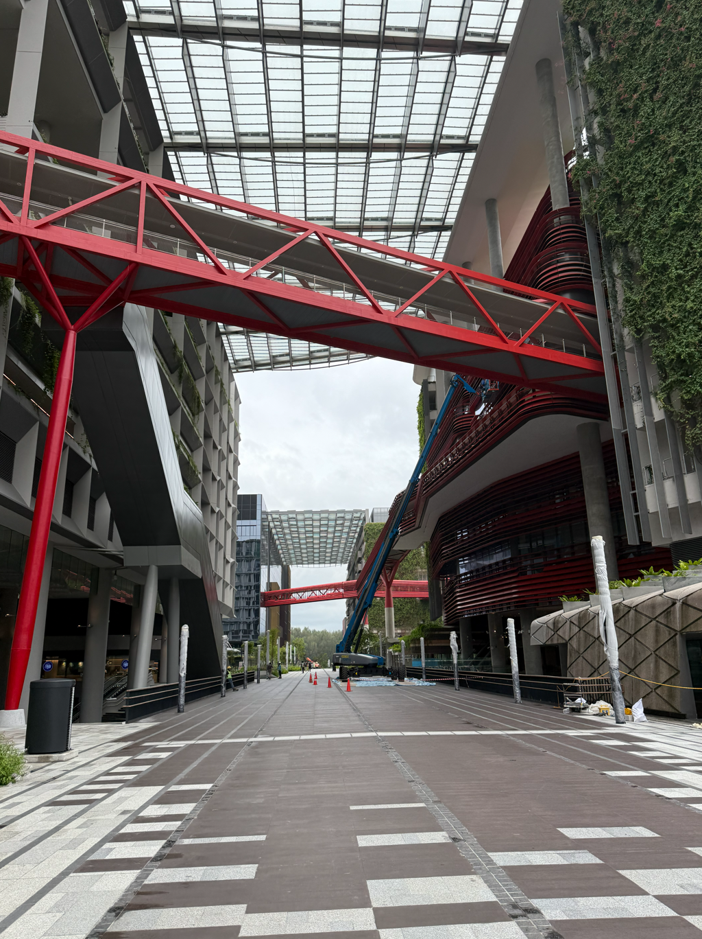 A distinctive Singapore commercial development suited to healthcare use